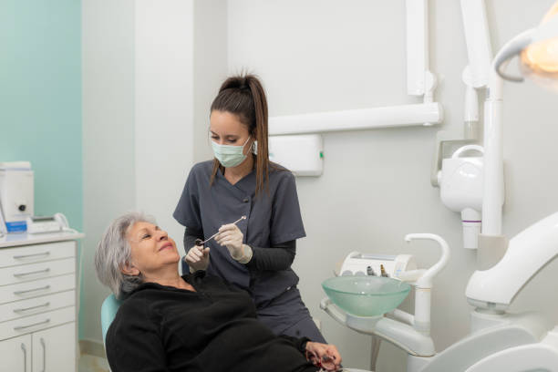 Best Emergency Tooth Extraction in Lithonia, GA